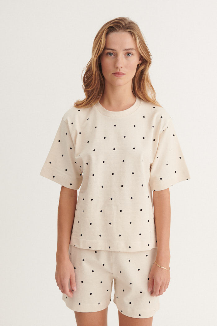 Basic Apparel Anneli Oversized Tee T-shirts 482 Birch/Black