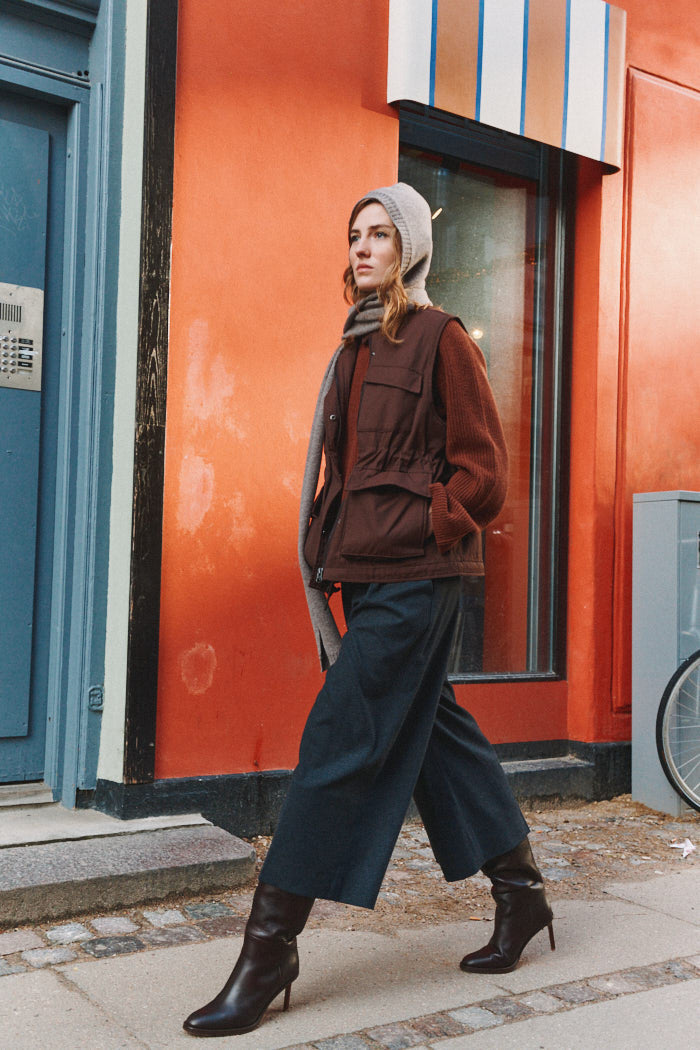 Basic Apparel Asani Vest Veste 864 Chicory coffee
