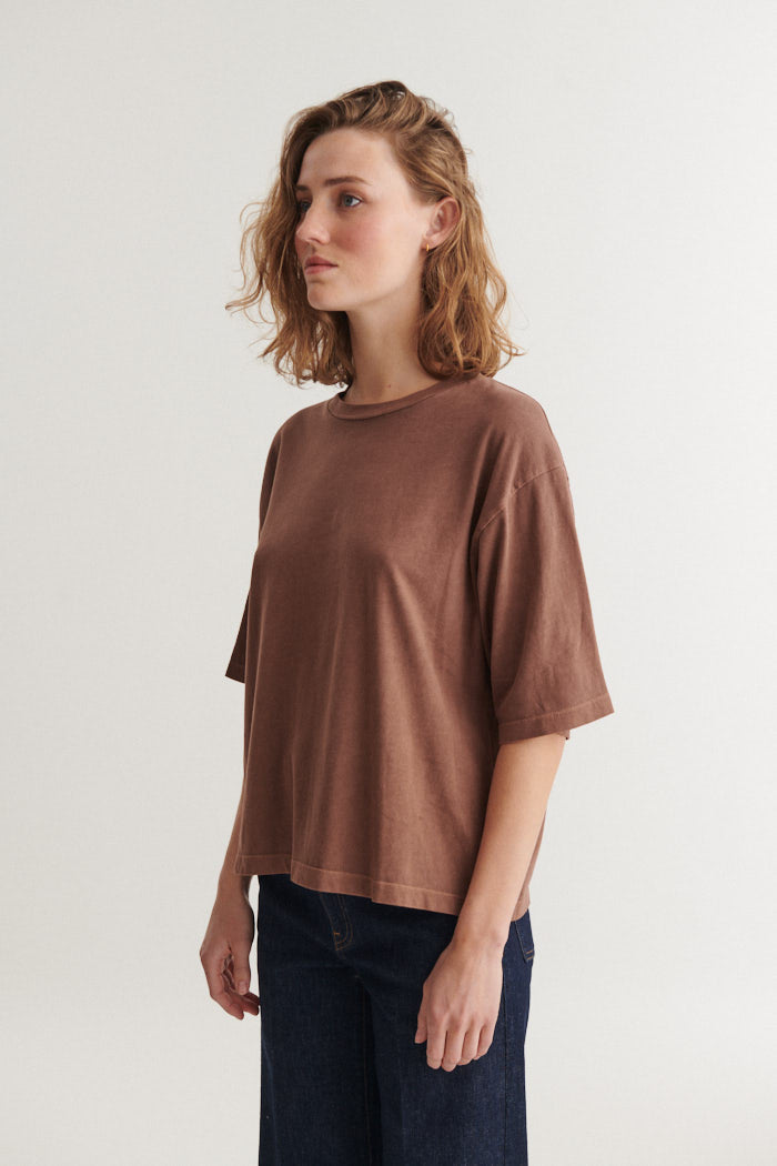 Basic Apparel Boni SS T-Shirt T-shirts 859 Fondue fudge