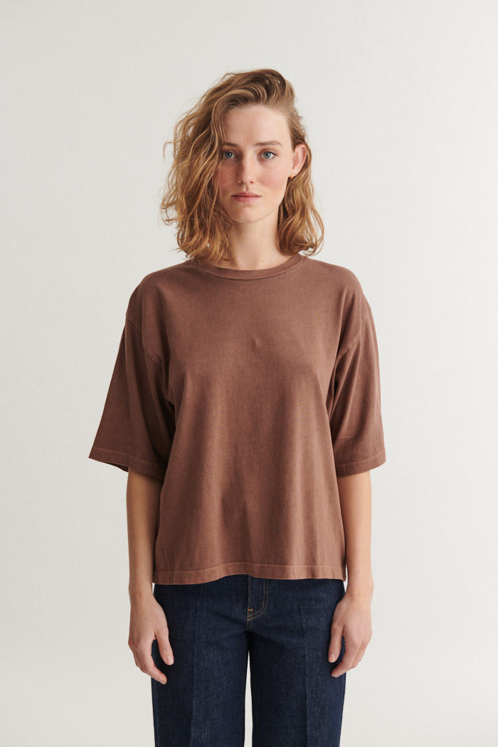 Basic Apparel Boni SS T-Shirt T-shirts 859 Fondue fudge