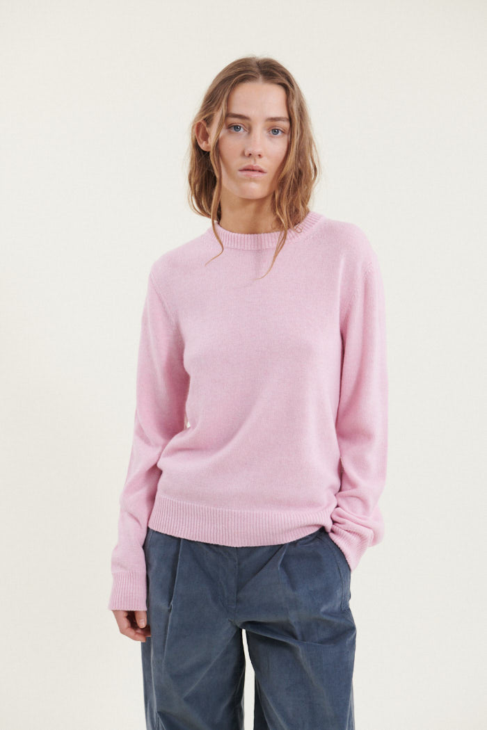 Basic Apparel Cady O-Neck Sweaters 735 Sweet lilac