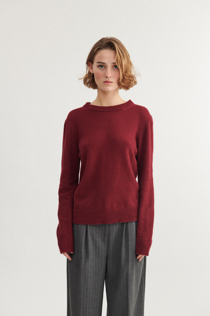 Basic Apparel Cady O-Neck Sweaters 792 Bordeaux Truffle