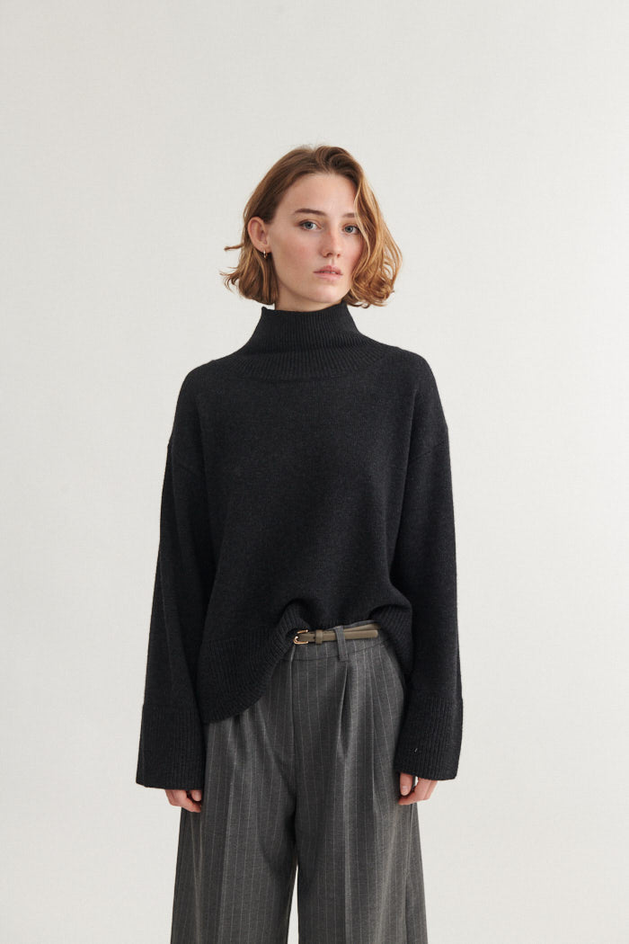 Basic Apparel Cady T-Neck Sweaters 393 Dark Grey Mel.