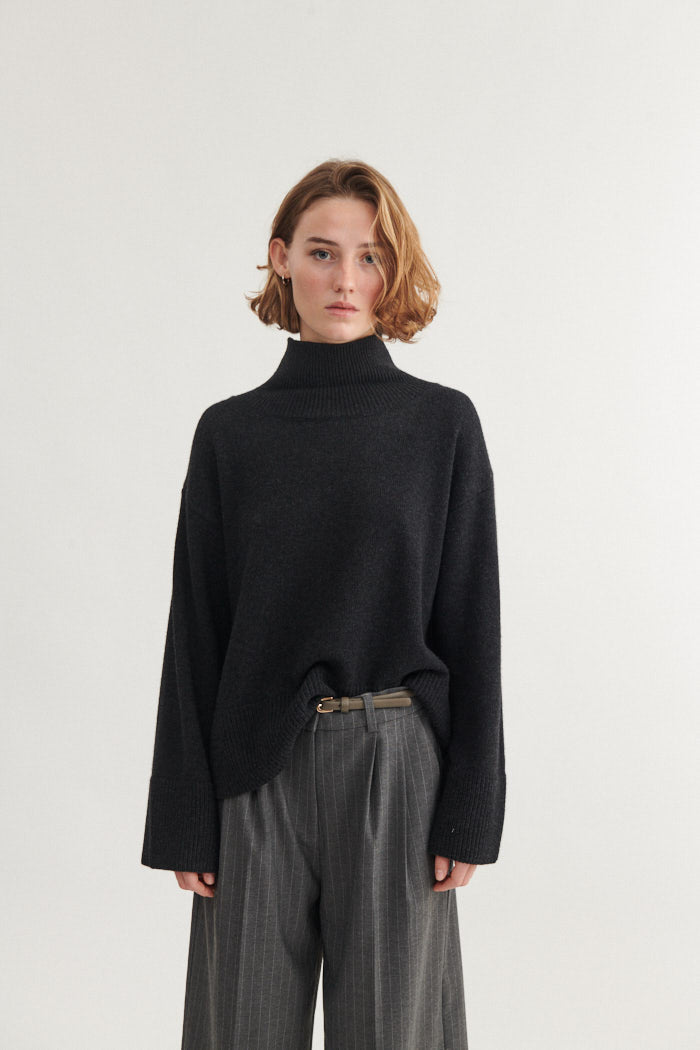 Basic Apparel Cady T-Neck Sweaters 393 Dark Grey Mel.