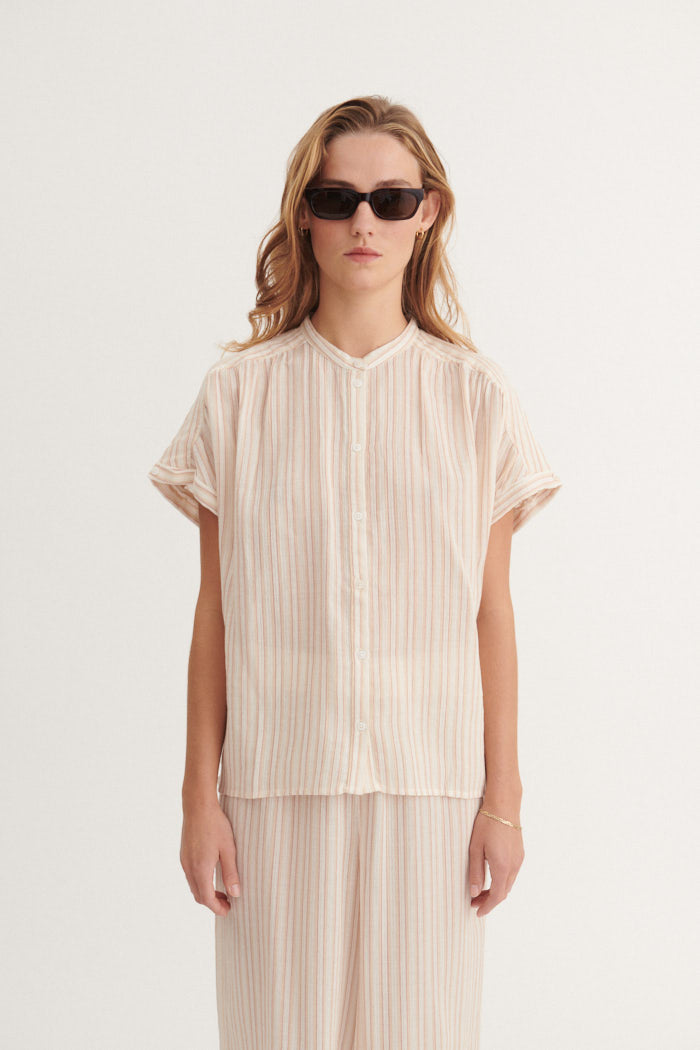 Basic Apparel Calli SS Shirt Skjorter 779 Smokey gray / whisper White / cedar wood