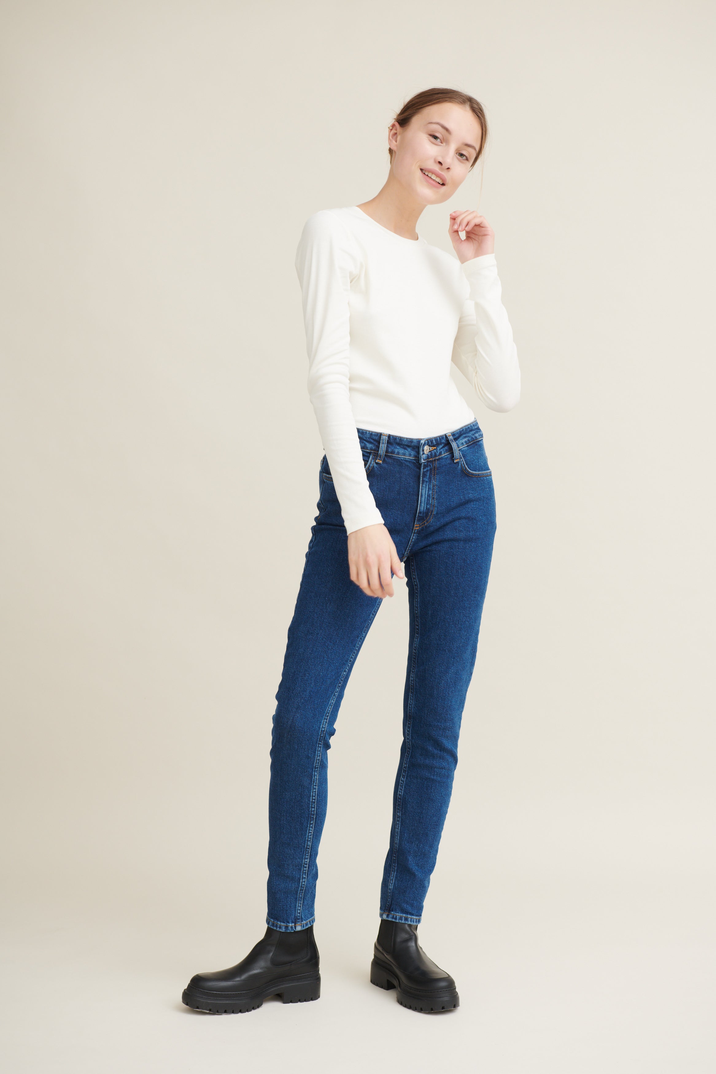 Basic Apparel Eve Jeans Jeans 103 Mid Blue