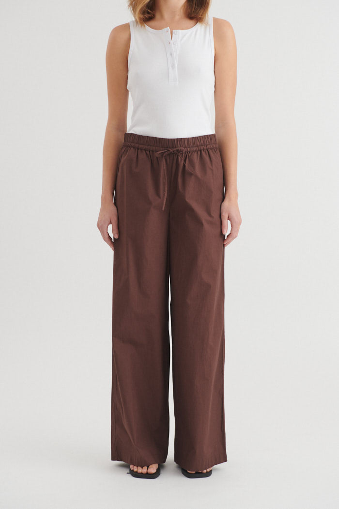 Basic Apparel Ida Pants Bukser 864 Chicory coffee