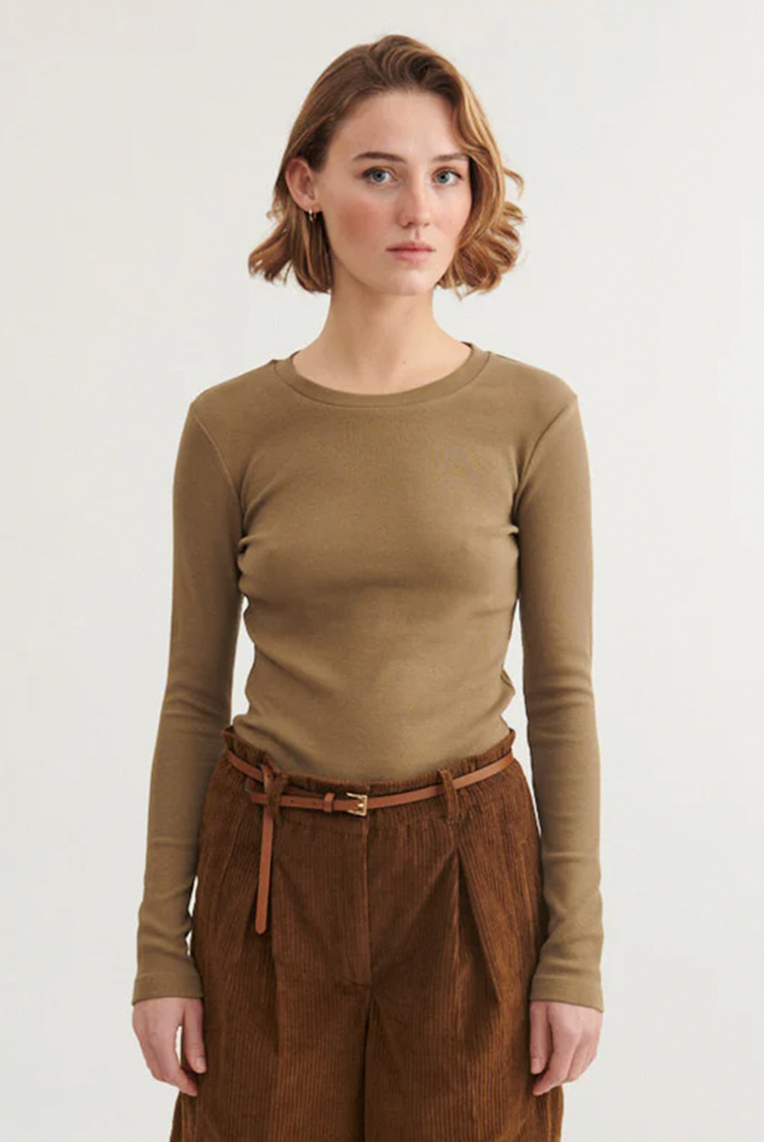 Basic Apparel Ludmilla LS Tee T-shirts 181 Capers Green