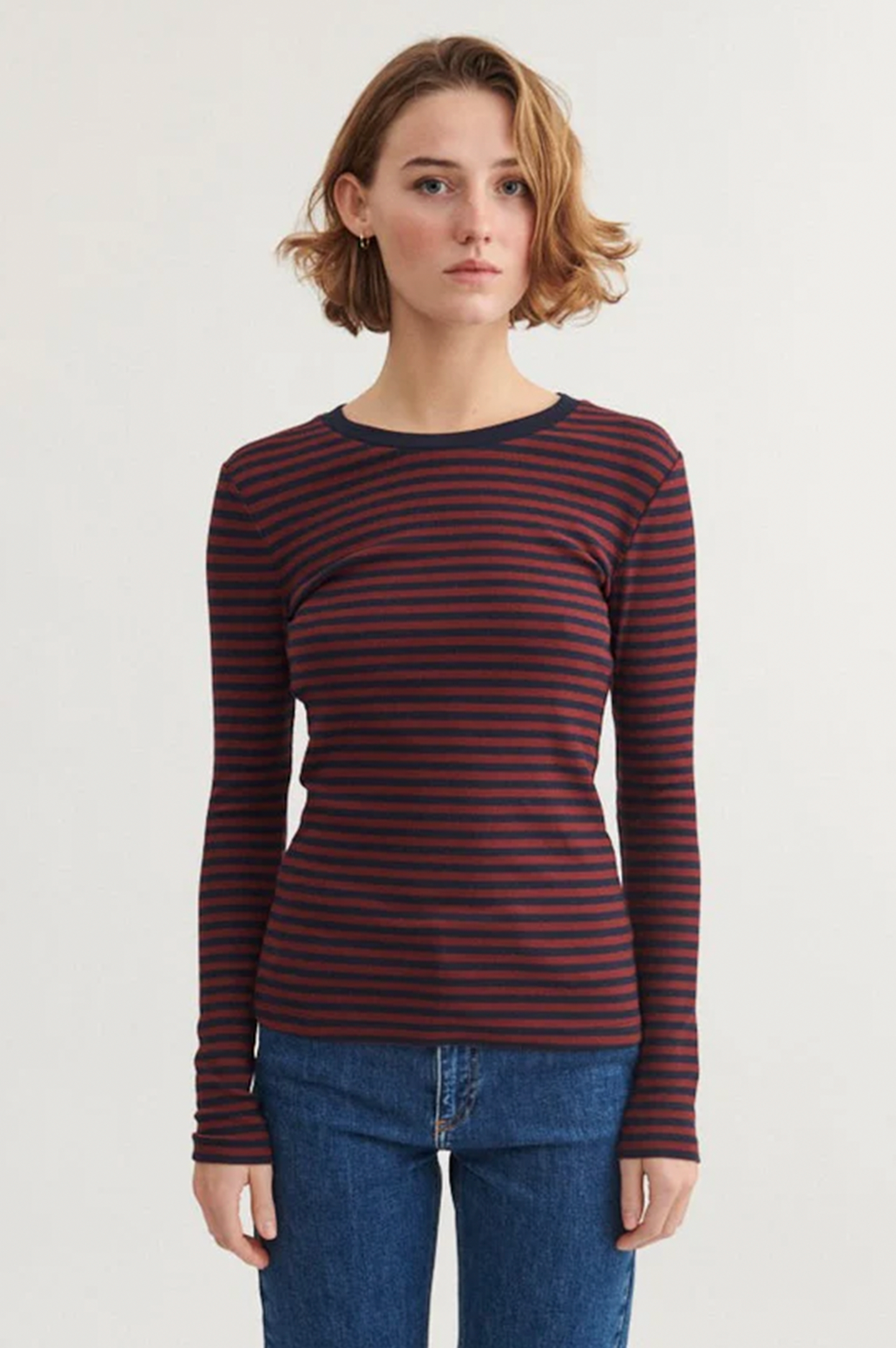 Basic Apparel Ludmilla LS Tee T-shirts 794 Bordeaux truffle / Sky captain