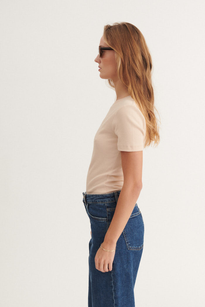 Basic Apparel Ludmilla O-Neck T-shirts 777 Smokey Grey