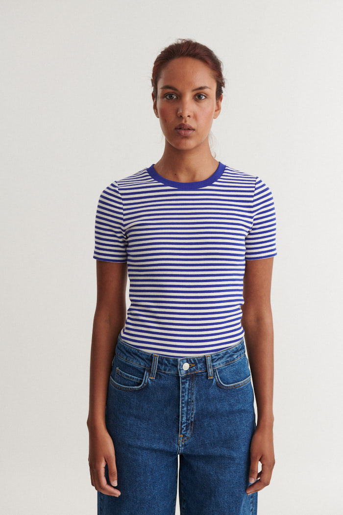 Basic Apparel Ludmilla O-Neck T-shirts 867 Sodalite blue / whisper white