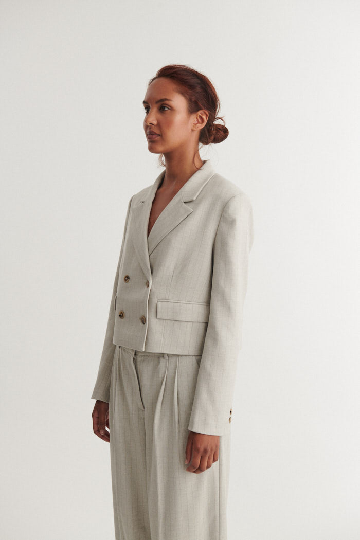 Basic Apparel Radi Short Jacket Jakker 858 Chincilla