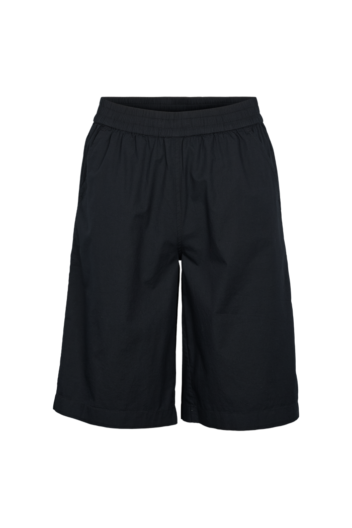 Basic Apparel Silje Bermuda Shorts Shorts 001 Black