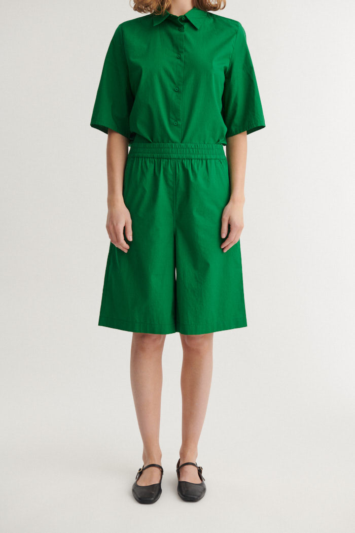 Basic Apparel Silje Bermuda Shorts Shorts 860 Abundant green